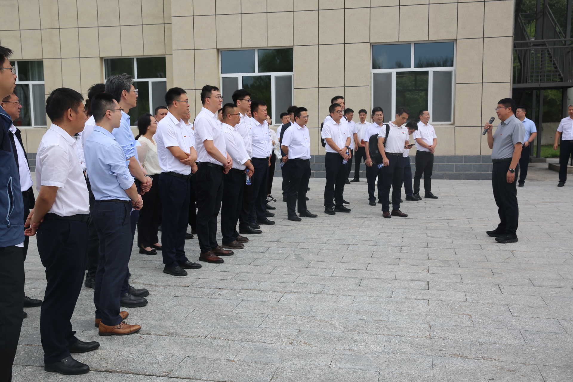 1755221933587383.jpg 4.JPG